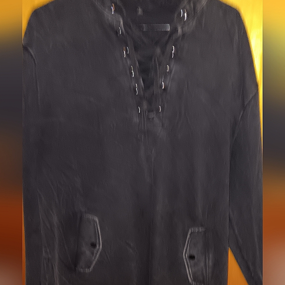 DESIGNER SWEATSHIRT
